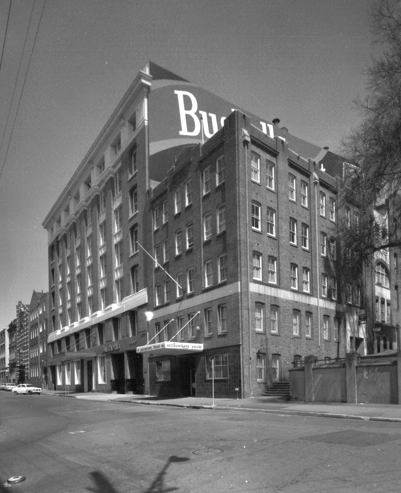 001 117 119 Harrington street Bushells Building 1970s
